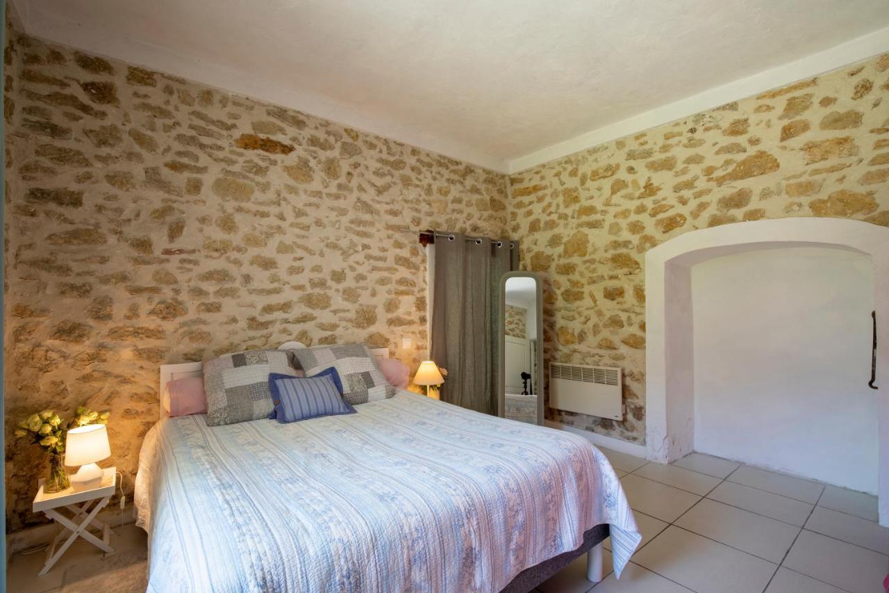 Portail Du Ventoux Central Luxe Jardin Linge Fourni มาโลแซน ภายนอก รูปภาพ